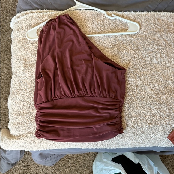 Bundle One-Shoulder Top - Picture 2 of 2